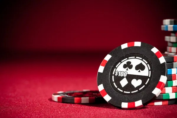 Live roulette table at lgo lux Wild Fireworks